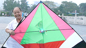 Dùng diều đo mức độ
ô nhiễm không khí