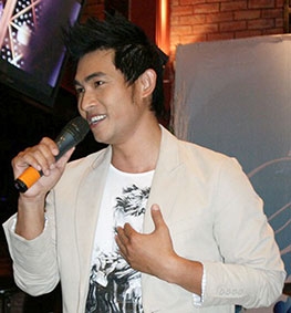 “Lãng đãng thu”