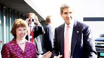 Sứ mệnh khó khăn của ông Kerry
