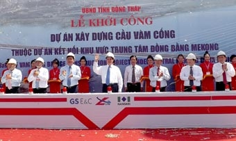Thủ tướng Nguyễn Tấn Dũng phát lệnh khởi công cầu Vàm Cống