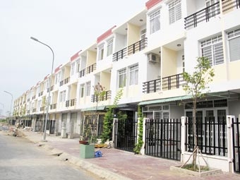 Vẫn nhiều khó khăn