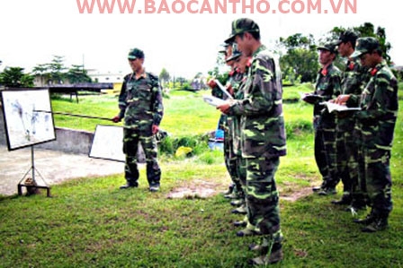 Trên thao trường lính pháo