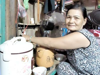 Hiệu ứng tích cực từ chương trình thi đua 
“Gia đình tiết kiệm điện”