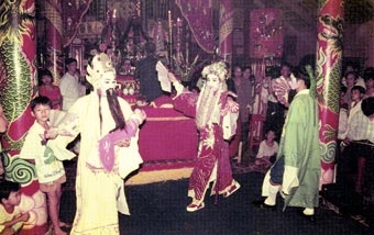 LỄ CÚNG THẦN VÀ CUỘC THỈNH SẮC LÀNG TÂN QUỚI NGÀY XƯA QUA MÔ TẢ CỦA AN HÀ BÁO