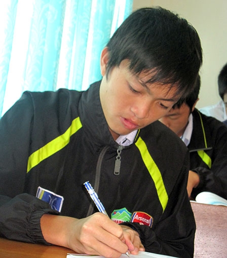 Đậu Học viện Bóng đá HA Gia Lai  Arsenal 
khó hơn thi đại học !