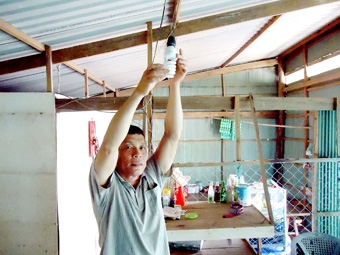 Lan rộng phong trào thi đua tiết kiệm điện