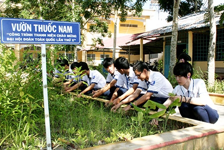 Định hướng lối sống đẹp cho học sinh