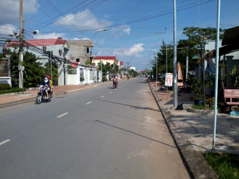NỖ LỰC XÂY DỰNG ĐƯỜNG GIAO THÔNG AN TOÀN, SÁNG, XANH, SẠCH, ĐẸP