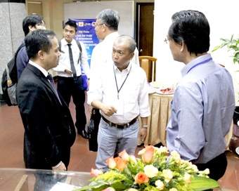 Đổi mới tư duy tiếp cận 
trong hội nhập kinh tế