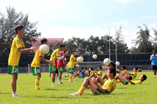 Đào tạo bóng đá trẻ Cần Thơ  Cần cơ chế riêng