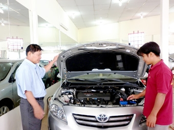 Ô TÔ CŨ KHÓ TÌM ĐẦU RA