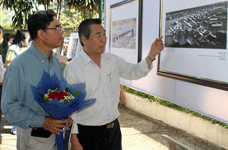 Khai mạc triển lãm ảnh “Di sản Việt Nam” năm 2013