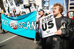 NSA bị tố xâm nhập dữ liệu Google, Yahoo