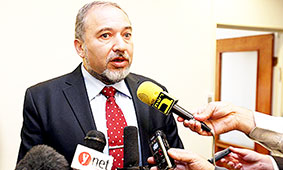 Ngoại trưởng Israel được phục chức