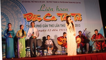 Khai mạc Liên hoan Đờn ca tài tử TP Cần Thơ năm 2013