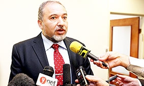 Ngoại trưởng Israel được phục chức