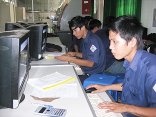 Thiếu cơ sở vật chất, khó mở rộng qui mô