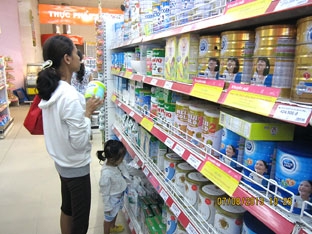 Cẩn trọng với sữa xách tay