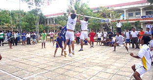 Nhà thi đấu thể thao - Thiếu mà thừa