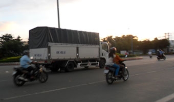 Tăng cường kiểm soát tải trọng xe lưu thông trên đường bộ