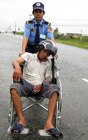 Giảm thiểu hậu quả tai nạn giao thông 
nhìn từ việc bệnh viện tiếp nhận bệnh nhân