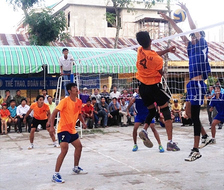 Bất ngờ bóng chuyền Thới Lai