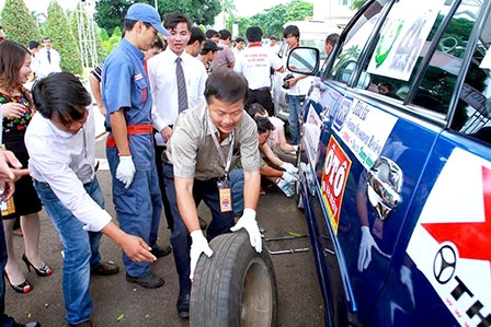 Chương trình “vì cộng đồng ô tô Việt 2013” tại TP Cần Thơ