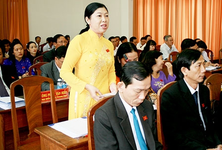 Giải quyết nhiều vấn đề bức xúc của cử tri và đại biểu đặt ra