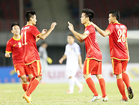 U-23 Việt Nam - U-23 Lào: 5-0<br>
<b>Thắng đậm nhưng chưa chắc “vé”</b>