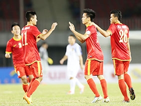 U-23 Việt Nam - U-23 Lào: 5-0<br>
<b>Thắng đậm nhưng chưa chắc “vé”</b>