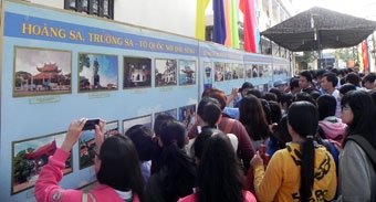 Tuổi trẻ thành phố hướng về Hoàng Sa, Trường Sa