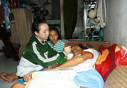 Xin tiếp sức cảnh đời khó khăn