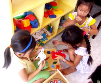 Giải đáp thắc mắc cho trẻ