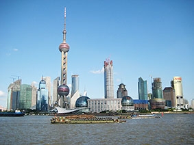 Thế giới vẫn lởn vởn 
với bóng ma tài chính