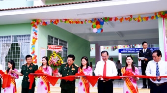 Khởi sắc giáo dục vùng ven...