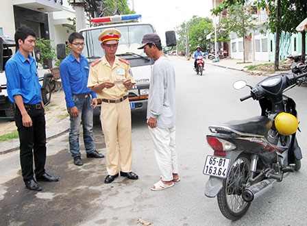 Quận Ninh Kiều nỗ lực kiềm chế tai nạn giao thông