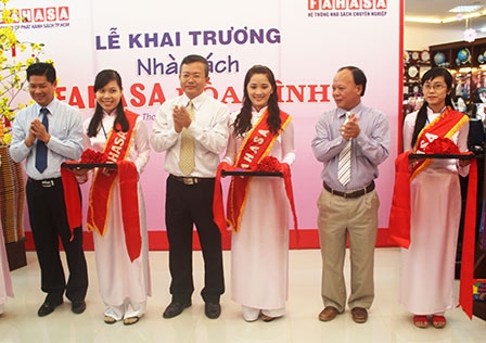 Công ty FAHASA khai trương nhà sách thứ 2 tại TP Cần Thơ