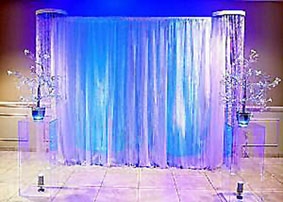 Màn cửa thông minh tự đóng 
hoặc mở bằng ánh sáng