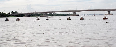 Cần giải tỏa đăng, đáy cá lấn chiếm luồng tàu chạy trên sông