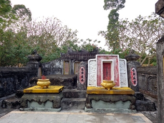 Lễ hội Lăng Ông Tiền quân 
Thống chế Điều bát Nguyễn Văn Tồn