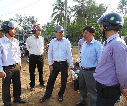 Đẩy nhanh tiến độ thi công kè sông Cần Thơ