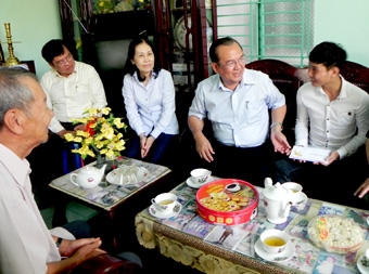 KIÊN QUYẾT XỬ LÝ NHỮNG ĐỊA PHƯƠNG ĐỂ XẢY RA SAI SÓT TRONG TUYỂN CHỌN VÀ GỌI CÔNG DÂN NHẬP NGŨ