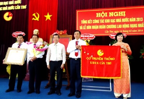 Kho bạc Nhà nước Cần Thơ tổng kết hoạt động
năm 2013 và triển khai nhiệm vụ năm 2014