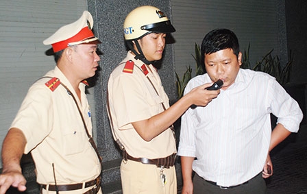 “An toàn giao thông- Nói không với rượu, bia”