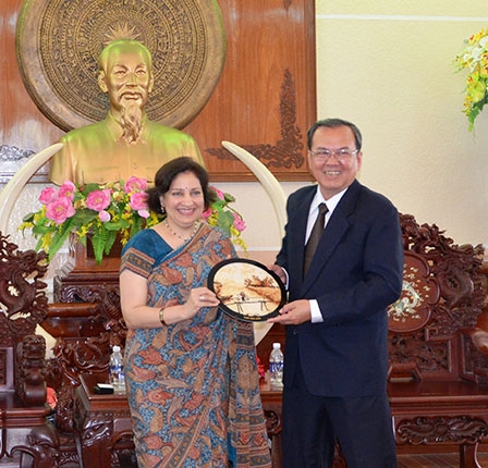 Lãnh đạo thành phố tiếp Đại sứ Ấn Độ