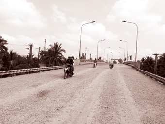 Đầu tư, nâng cấp hạ tầng giao thông