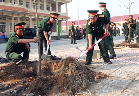 Phát động “Tết trồng cây - nhớ ơn Bác” năm 2014