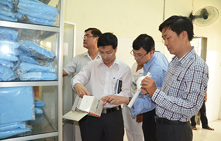 Kiểm tra công tác phòng, chống dịch cúm gia cầm ở TP Cần Thơ