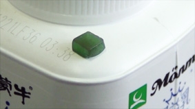 Miếng dán cảnh báo thực phẩm đóng hộp bị hư