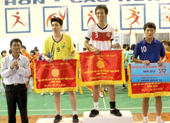 SÓC TRĂNG: Sóc trăng vô địch cả nội dung đội tuyển nam và đôi nam